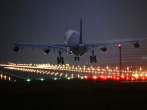 На борту самолета, следовавшего рейсом Москва-Владивосток, скончался пассажир